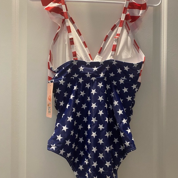 New With Tag One Piece Swimsuit Size S - Picture 5 of 9